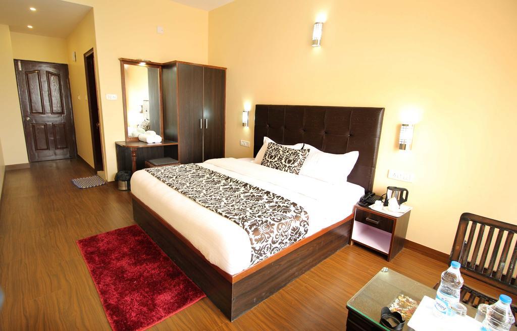 The Grand Welcome Hotel Shimla Bagian luar foto